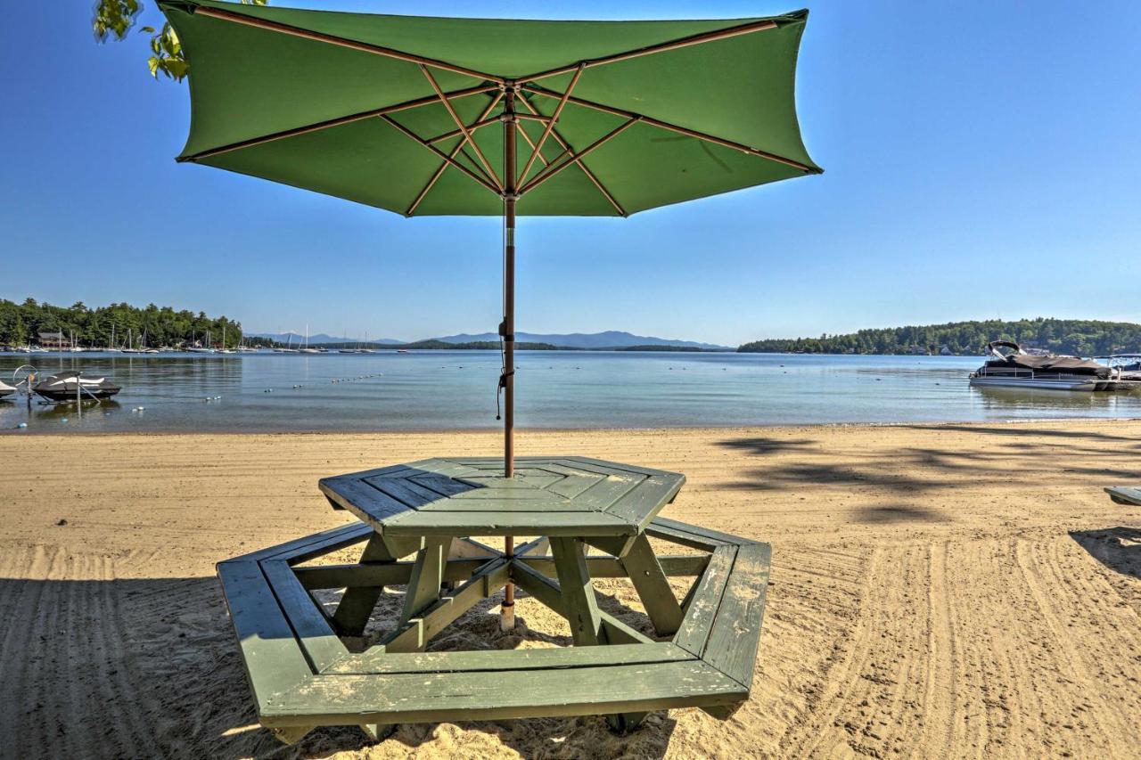Lake Getaway Walk Across Street To Private Beach! Gilford Exterior photo