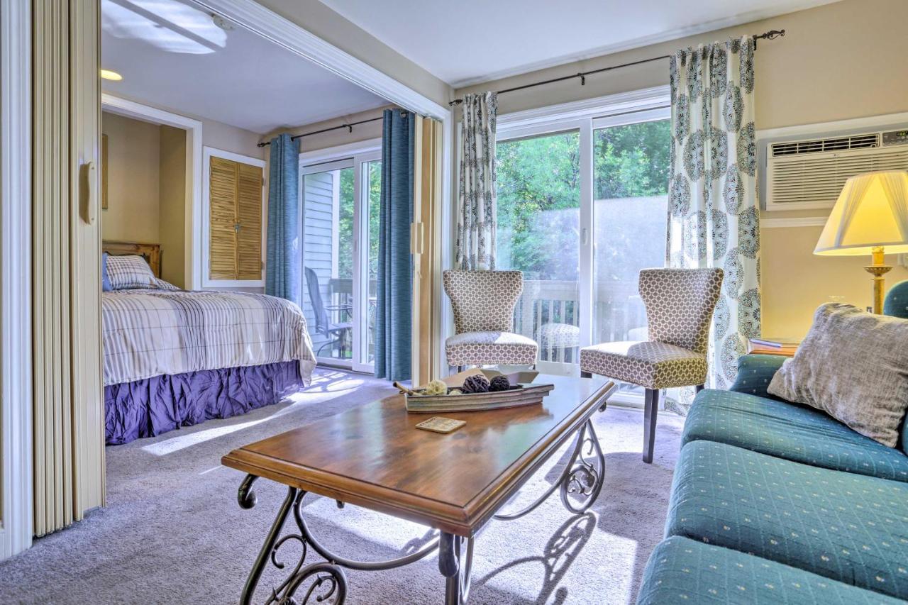 Lake Getaway Walk Across Street To Private Beach! Gilford Exterior photo