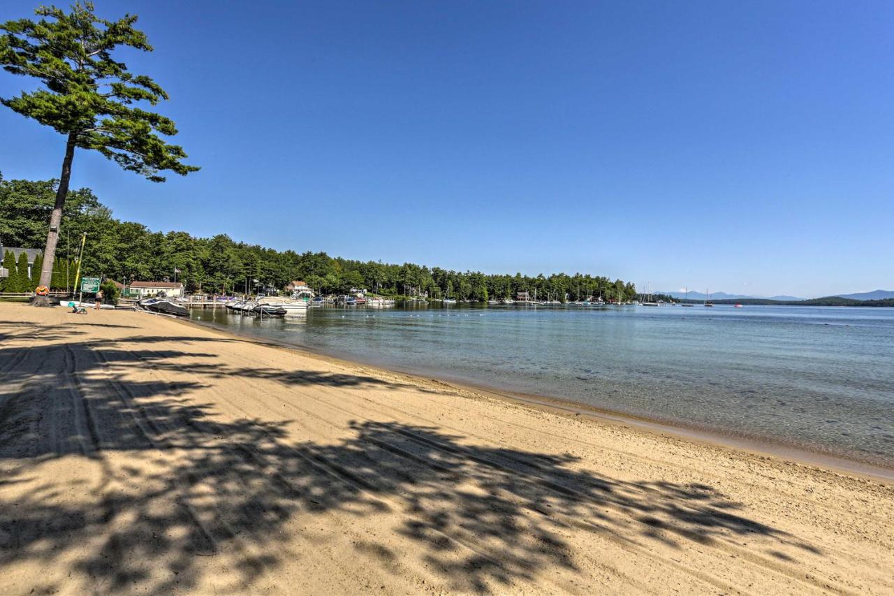 Lake Getaway Walk Across Street To Private Beach! Gilford Exterior photo